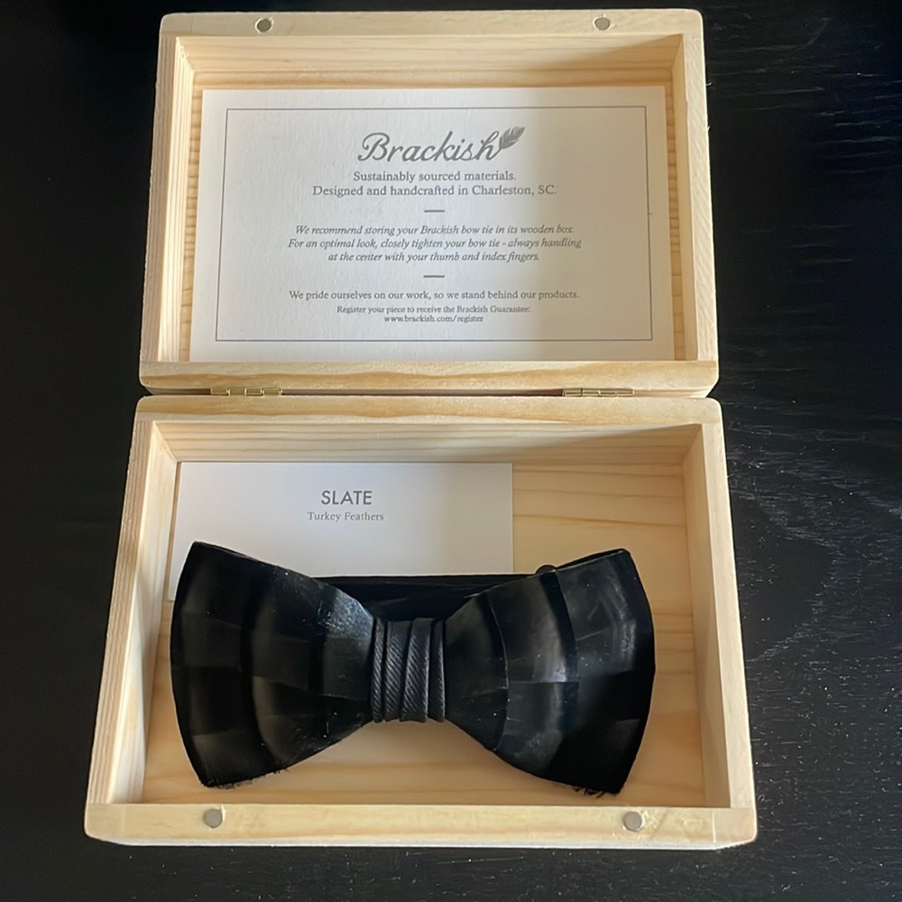 Brackish “slate” bowtie